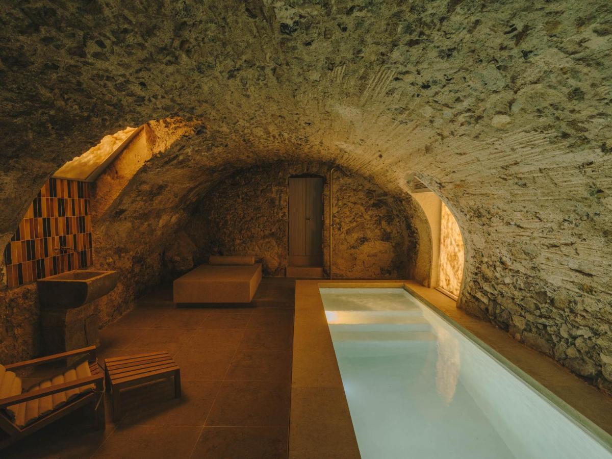 Hotel Palau Fugit Girona Exterior photo