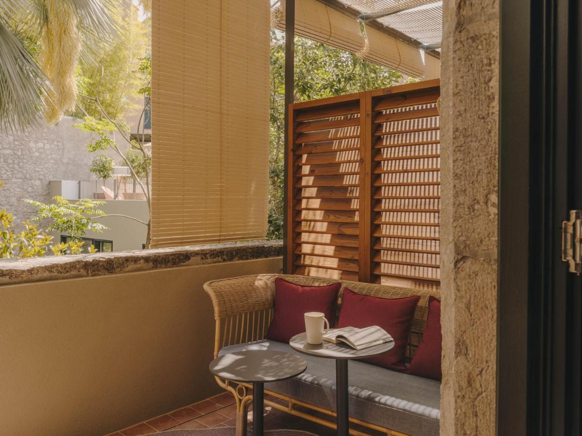 Hotel Palau Fugit Girona Exterior photo