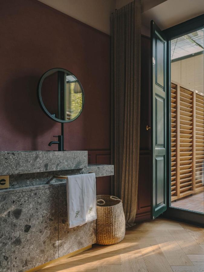 Hotel Palau Fugit Girona Exterior photo