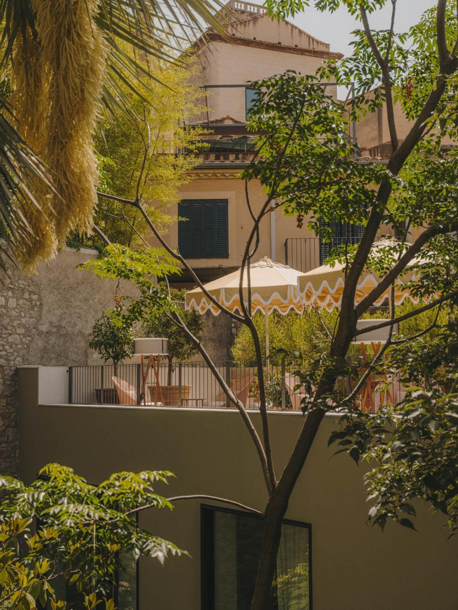 Hotel Palau Fugit Girona Exterior photo